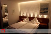 dando-art LED Schlafzimmerbeleuchtung mit LED Flex und LED Wall